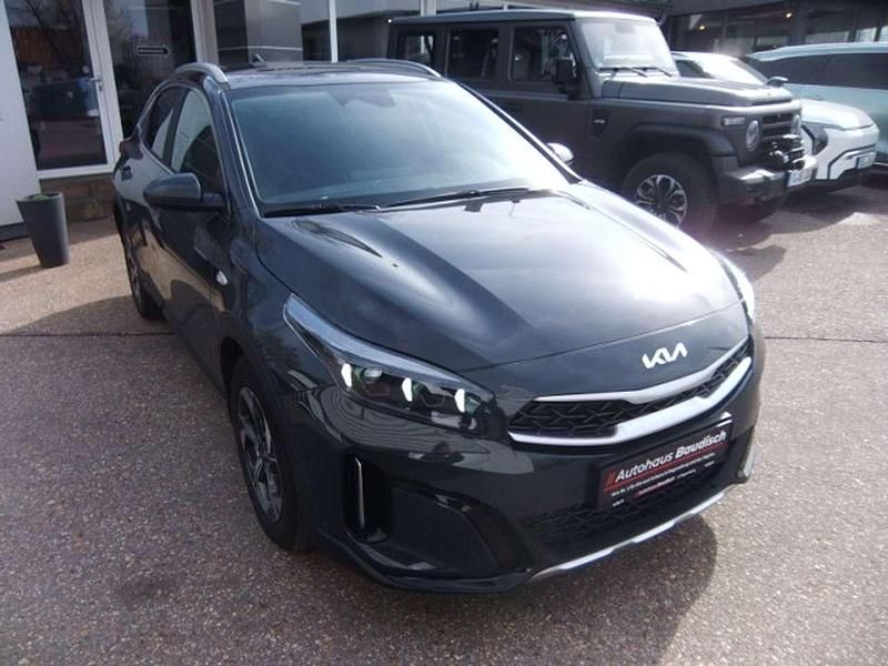 Neu Kia XCeed Vision 116 PS (85 kW) 2026 Pentametal metallic SUV