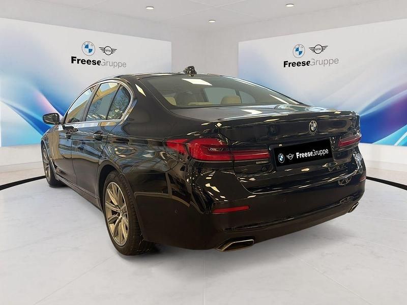 Gebraucht BMW 530 Performance 286 PS (210 kW) 2022 Schwarz Limousine