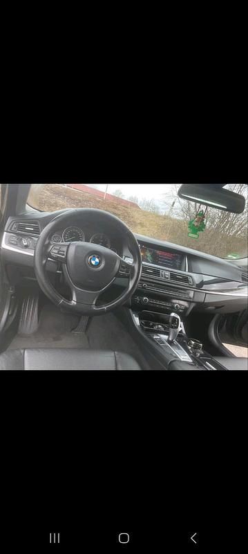 Schwarz Gebraucht 2013 BMW 520 Performance Kombi | 8.200 € (Guter Preis) - Bild 1/4