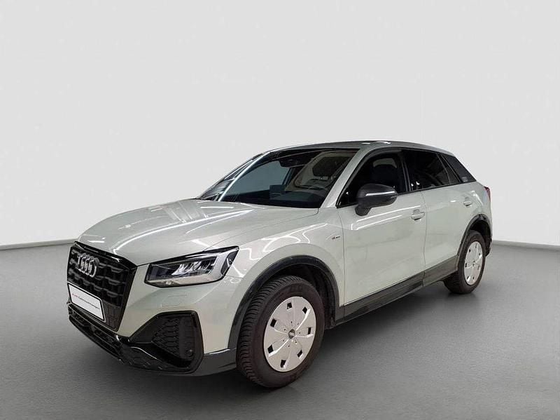 Gebraucht Audi Q2 S-Line 116 PS (85 kW) 2025 Tausilber metallic SUV