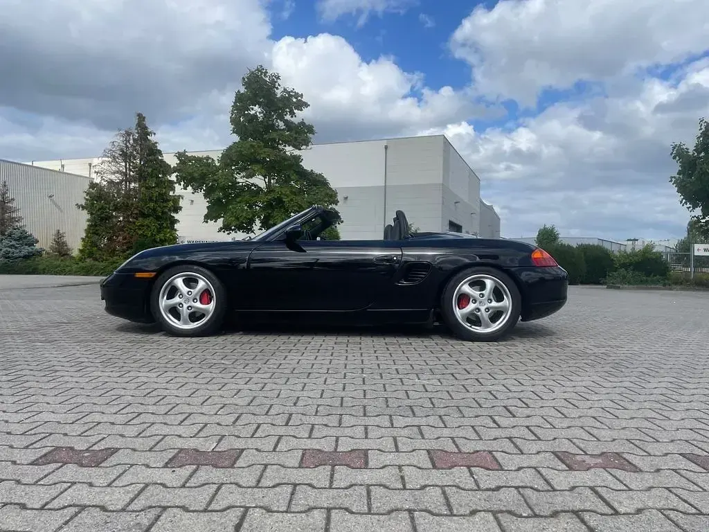 Gebraucht Porsche 986 Boxster 204 PS (150 kW) 1999 Schwarz Cabrio