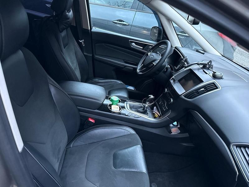 Gebraucht Ford S-MAX S 179 PS (131 kW) 2016 Grau Van / Kleinbus