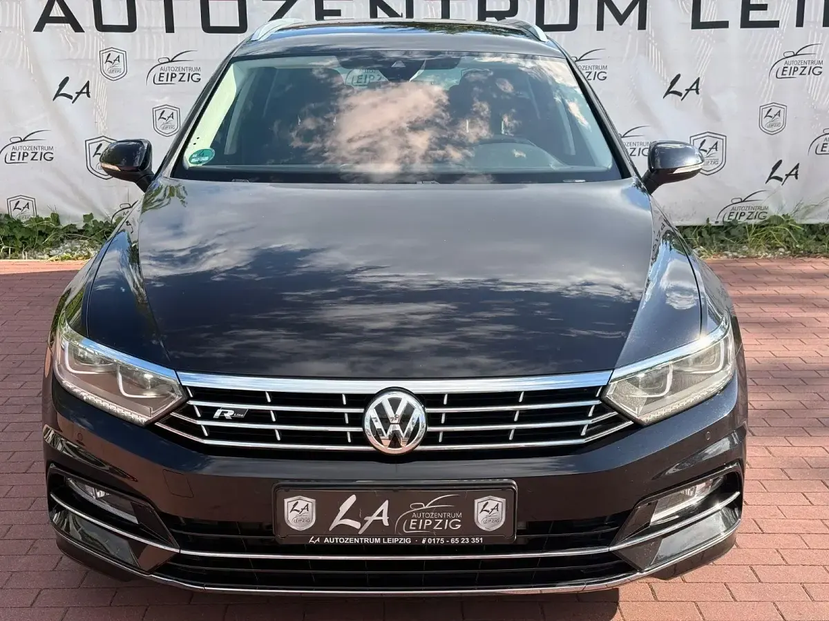 Gebraucht VW Passat R-line 180 PS (132 kW) 2017 Schwarz Kombi