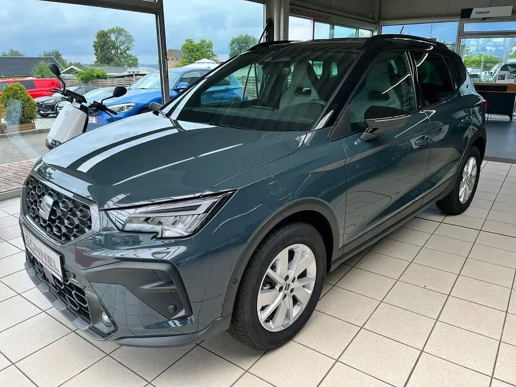 Neu Seat Arona FR 116 PS (85 kW) 2026 Fjordblau SUV