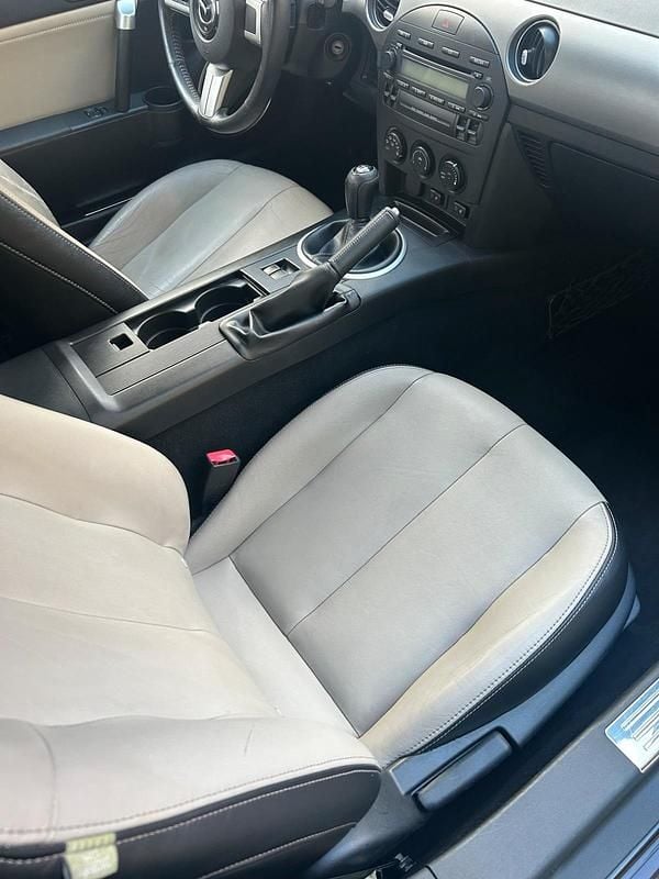 Gebraucht Mazda MX5 126 PS (92 kW) 2008 Braun Cabrio