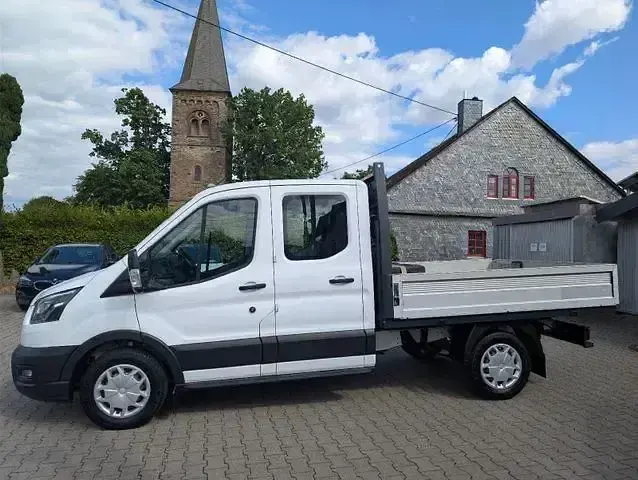 Gebraucht Ford Transit 131 PS (96 kW) 2021 Andere Van