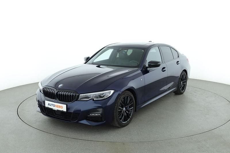 Blau Gebraucht 2020 BMW 330 M Sport Limousine | 34.100 € (Fairer Preis) - Bild 1/3