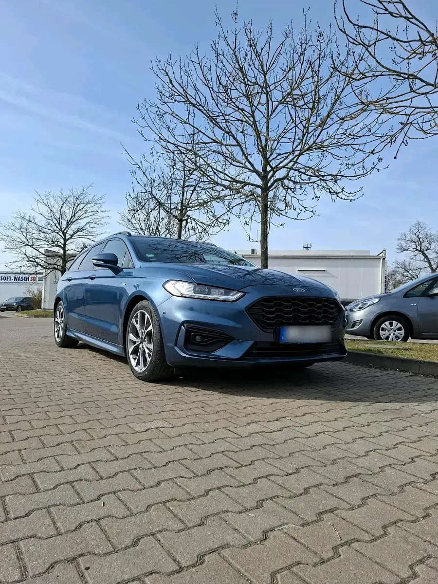 Używany Ford Mondeo 190 KM (139 kW) 2020 Niebieski Kombi