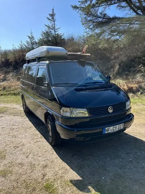 Gebraucht VW T4 102 PS (75 kW) 1996 Schwarz Van