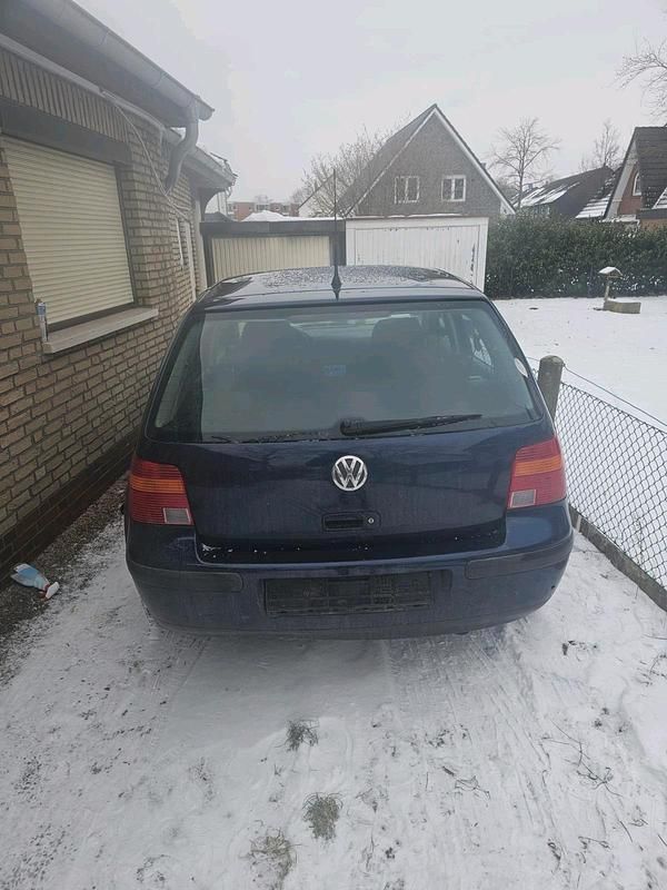Gebraucht VW Golf IV 2001 Blau Kleinwagen