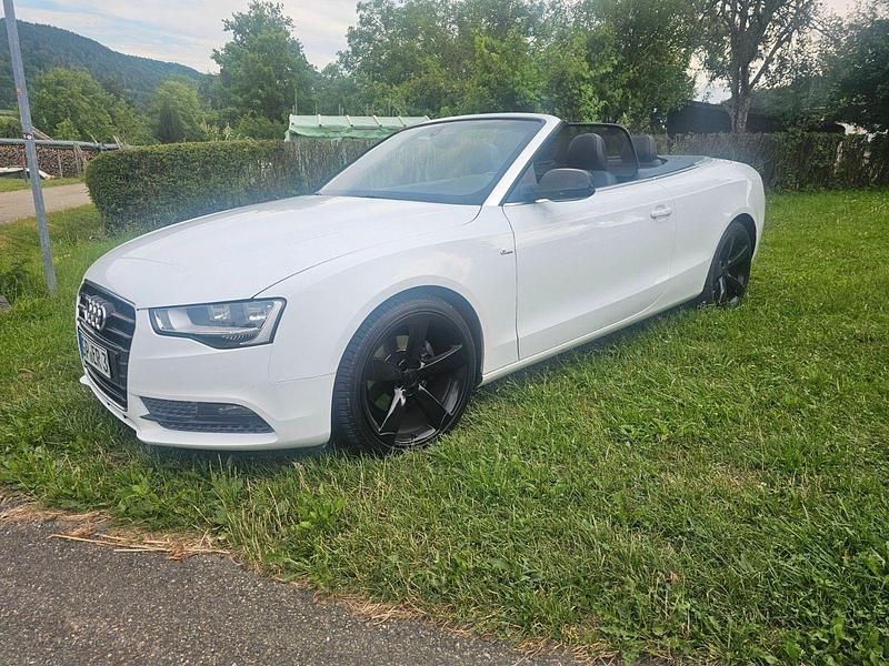 Weiß Gebraucht 2012 Audi A5 Cabriolet S-Line Cabrio | 11.444 € (Guter Preis) - Bild 1/3