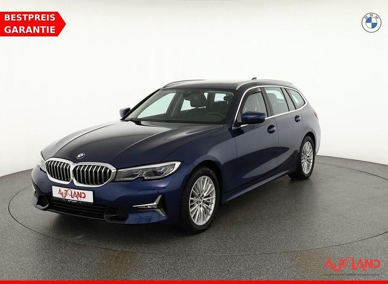 Blau Gebraucht 2020 BMW 320 Luxury Line Kombi | 29.990 € (Fairer Preis) - Bild 1/4