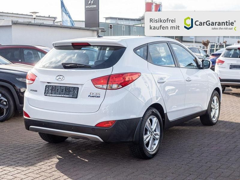 Gebraucht Hyundai ix35 136 PS (100 kW) 2017 Weiß SUV