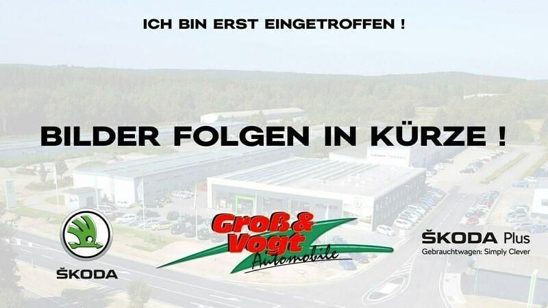 Grün Gebraucht 2021 Skoda Karoq Clever SUV | 23.790 € (Fairer Preis) - Bild 1/3