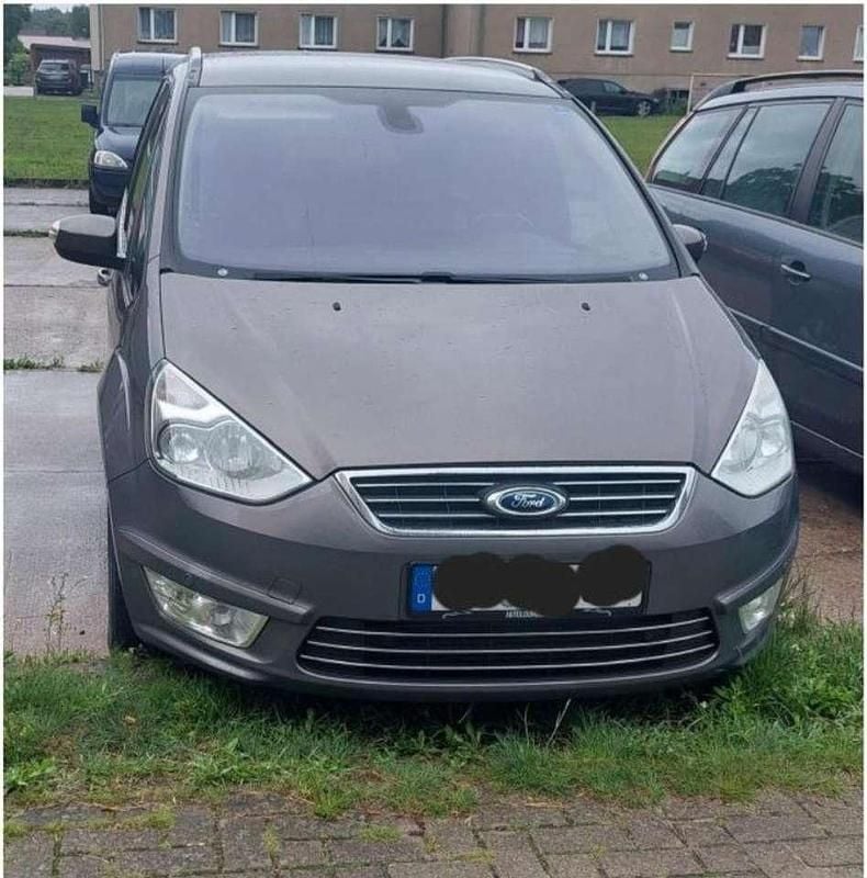Gebraucht Ford Galaxy Titanium 200 PS (147 kW) 2014 Van / Kleinbus