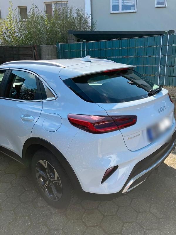 Gebraucht Kia XCeed Edition 7 120 PS (88 kW) 2023 Weiß SUV