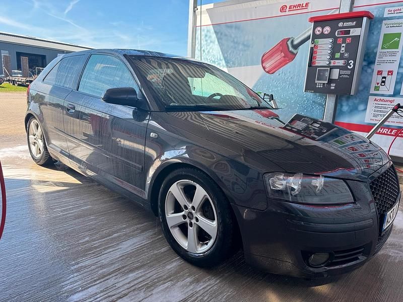 Schwarz Gebraucht 2005 Audi A3 Coupé | 1.600 € - Bild 1/4