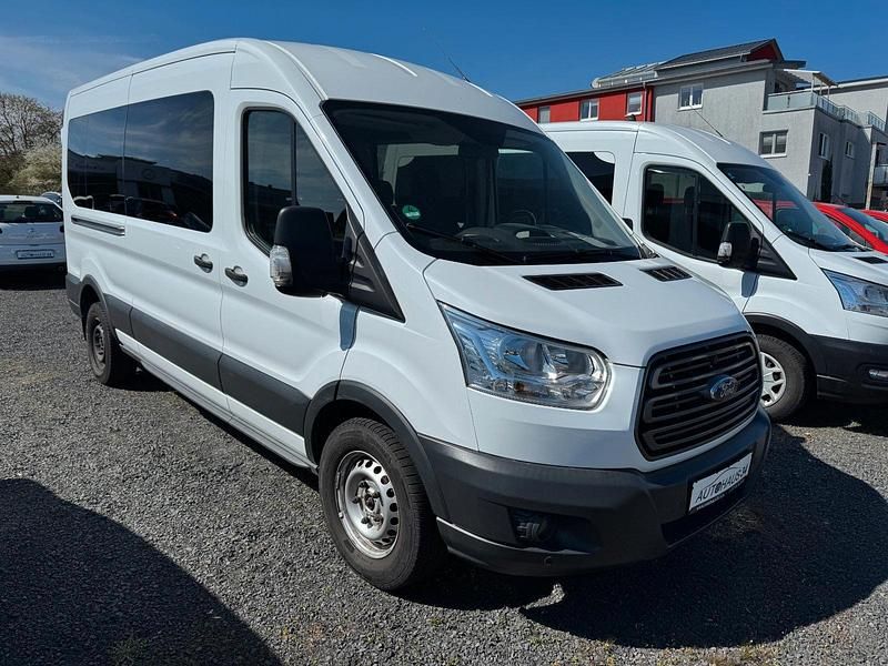 Second-hand Ford Transit 131 CP (96 kW) 2020 Alb Monovolum