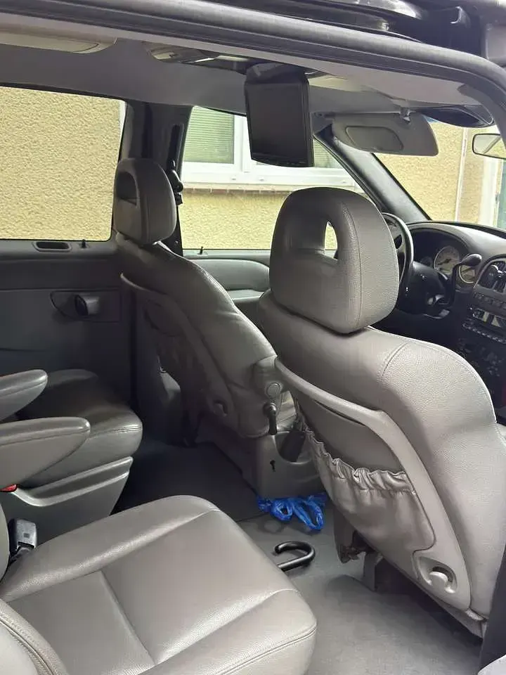 Gebraucht Chrysler Voyager 150 PS (110 kW) 2006 Van / Kleinbus