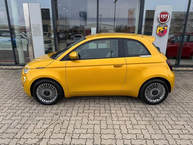Neu Fiat 500 65 PS (47 kW) 2025 Gelb Kleinwagen