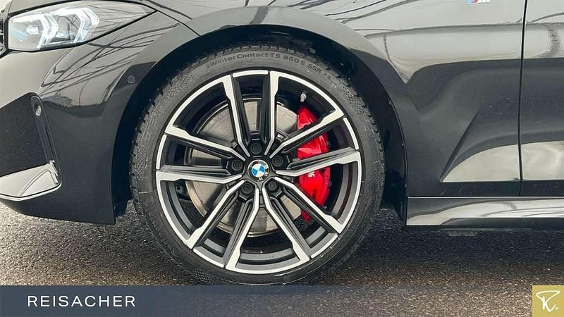 Gebraucht BMW 340 374 PS (275 kW) 2024 Saphirschwarz metallic Kombi