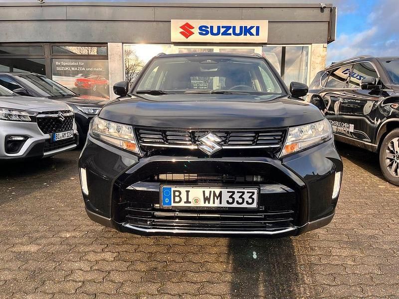 Neu Suzuki Vitara Comfort 110 PS (80 kW) 2025 Schwarz SUV