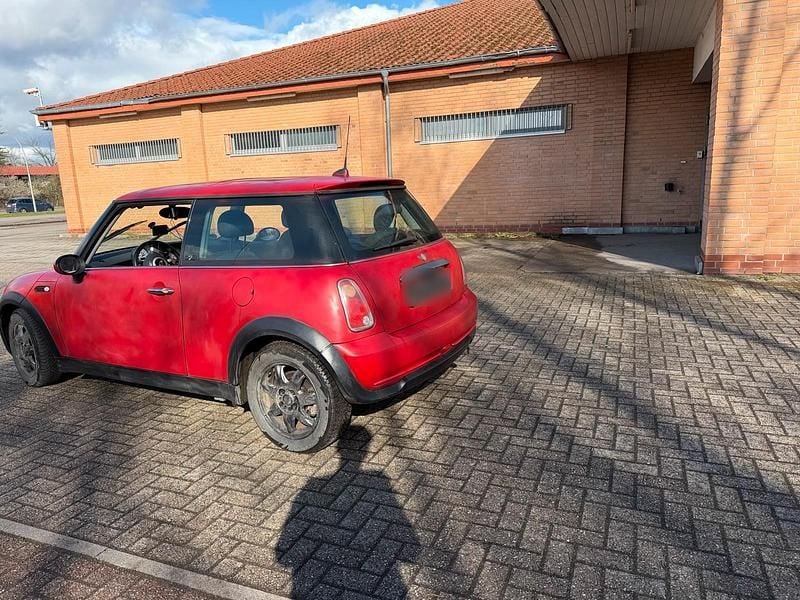 Gebraucht Mini ONE 90 PS (66 kW) 2006 Rot Kleinwagen
