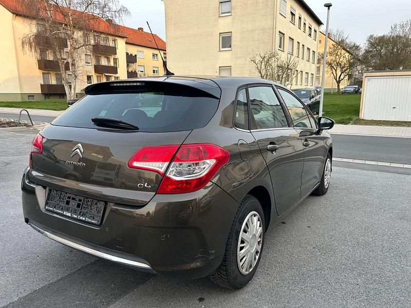 Gebraucht Citroën C4 SELECTION 120 PS (88 kW) 2014 Braun Kombi