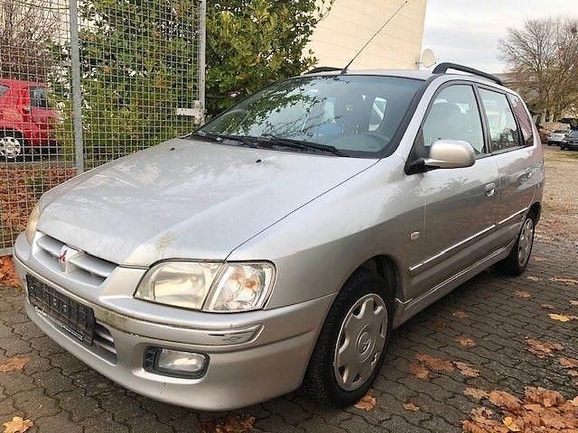 Silber Gebraucht 2003 Mitsubishi Space Star Top Van / Kleinbus | 1.690 € (Etwas zu teuer) - Bild 1/4