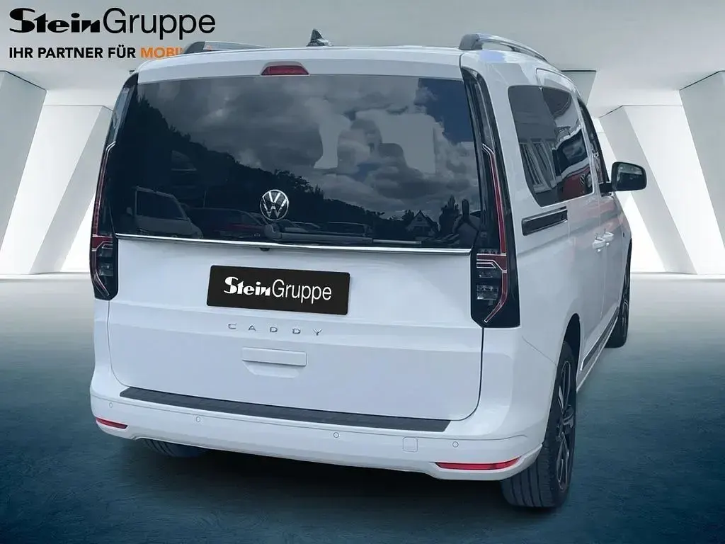 Gebraucht VW Caddy Style 122 PS (89 kW) 2023 Weiß Van / Kleinbus