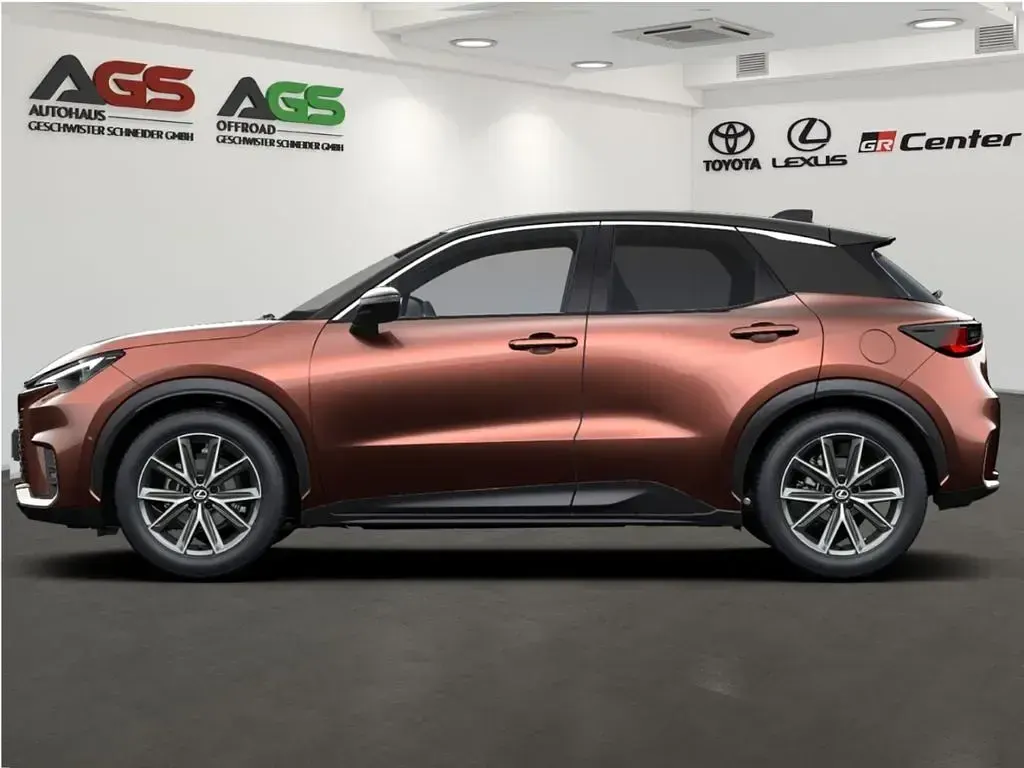 Neu Lexus LBX 136 PS (100 kW) 2026 Bronze SUV