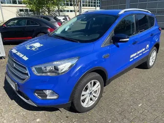 Second-hand Ford Kuga 150 CP (110 kW) 2017 Albastru SUV