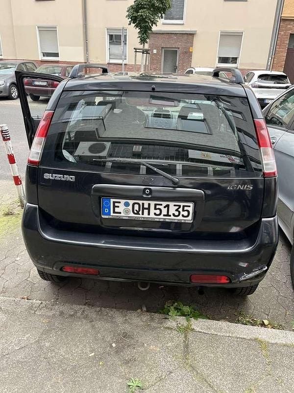 Gebraucht Suzuki Ignis 83 PS (61 kW) 2002 Schwarz Kleinwagen