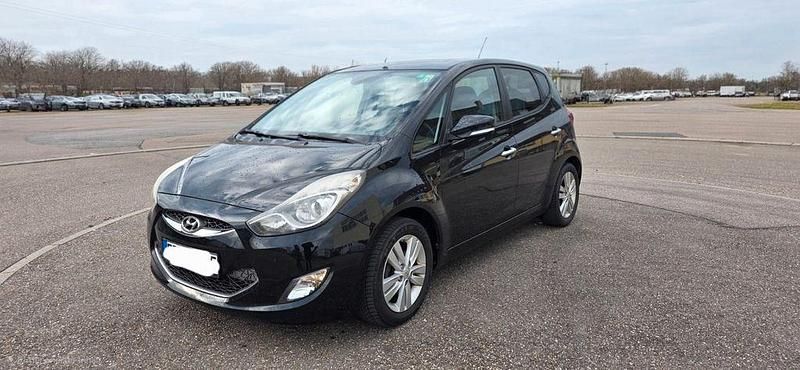 Schwarz Gebraucht 2012 Hyundai ix20 Kleinwagen | 4.100 € (Guter Preis) - Bild 1/4