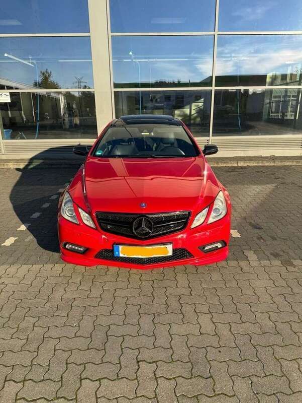Rot Gebraucht 2008 Mercedes E350 Elegance Coupé | 8.500 € (Superpreis) - Bild 1/4