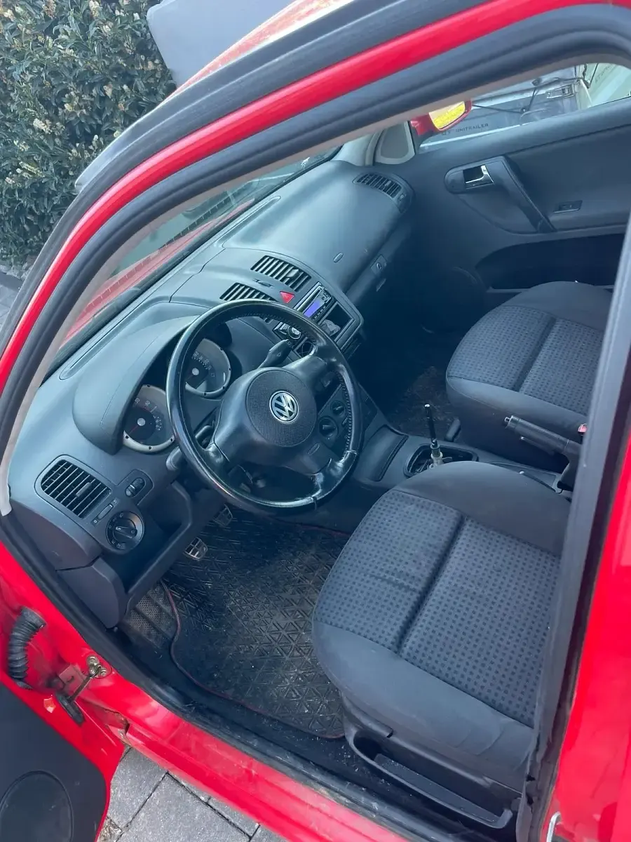 Gebraucht VW Polo 60 PS (44 kW) 2000 Rot Kleinwagen
