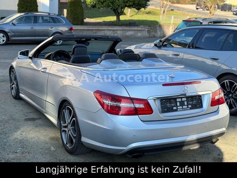 Gebraucht Mercedes E350 231 PS (169 kW) 2010 Silber Cabrio