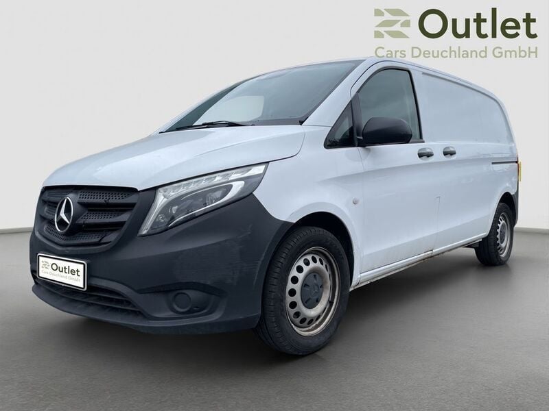 Weiß Gebraucht 2020 Mercedes Vito Van / Kleinbus | 18.900 € - Bild 1/4