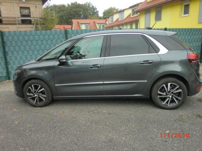 Grau Gebraucht 2017 Citroën C4 Picasso Van / Kleinbus | 10.900 € (Fairer Preis) - Bild 1/4