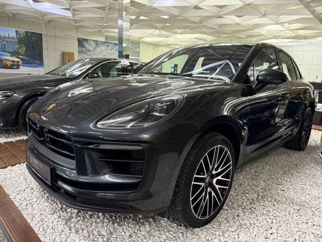 Vulkangraumetallic Gebraucht 2022 Porsche Macan S SUV | 59.488 € (Superpreis) - Bild 1/4