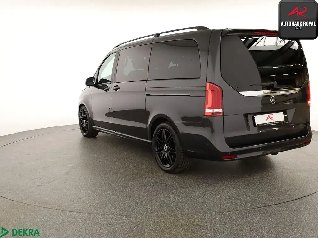 Second-hand Mercedes V300 AMG 237 CP (174 kW) 2021 Gri Monovolum