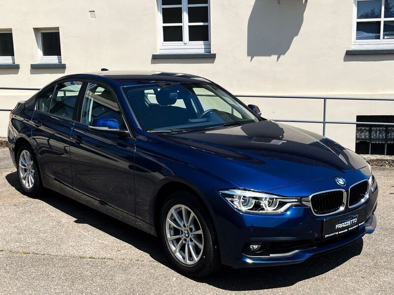 Mediterranblau Gebraucht 2017 BMW 318 Advantage Limousine | 19.000 € (Fairer Preis) - Bild 1/4