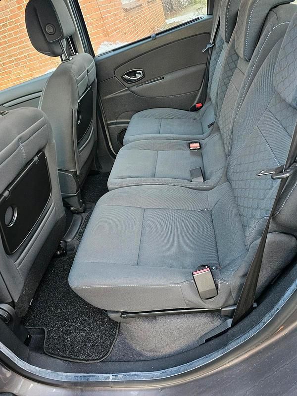 Gebraucht Renault Scénic III 85 PS (62 kW) 2010 Grau Van / Kleinbus