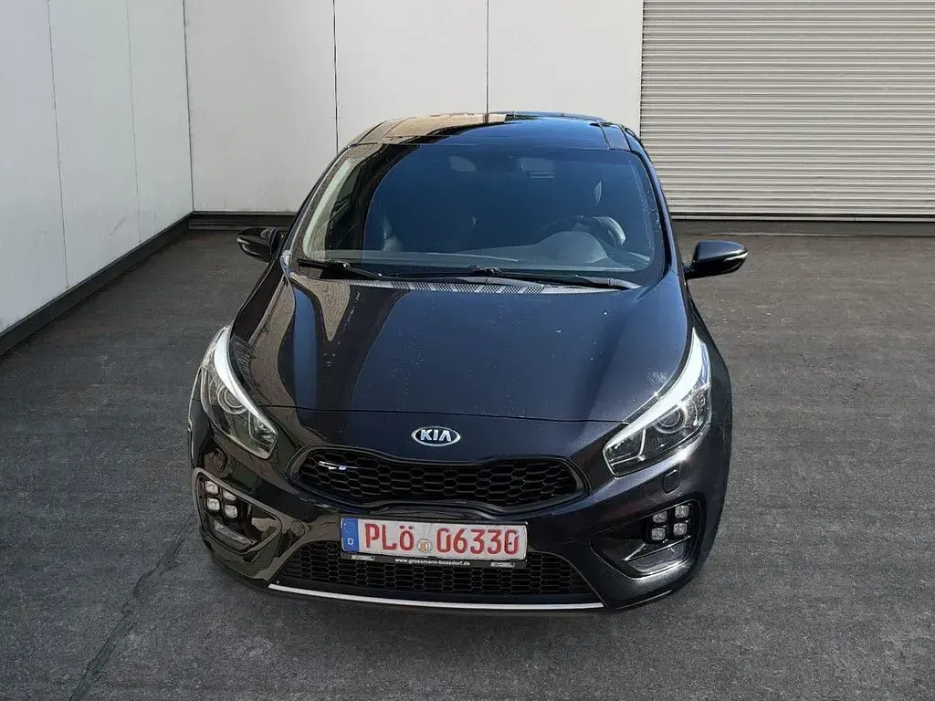 Gebraucht Kia Ceed GT-Track 204 PS (150 kW) 2015 Schwarz Kleinwagen
