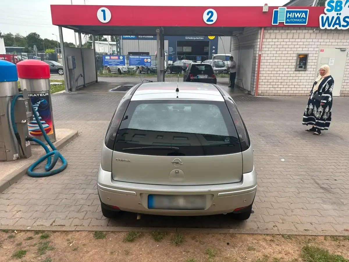 Gebraucht Opel Corsa 60 PS (44 kW) 2005 Silber Kleinwagen