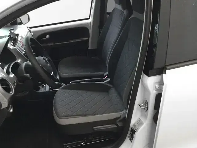 Gebraucht VW e-up! Edition 61 kW (83 PS) 2024 Weiß Kleinwagen