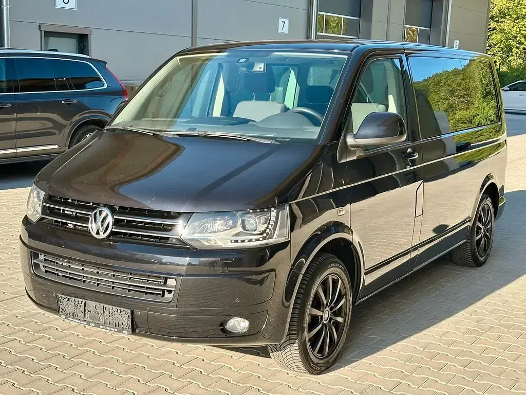 Gebraucht VW Multivan 179 PS (131 kW) 2015 Schwarz Van / Kleinbus