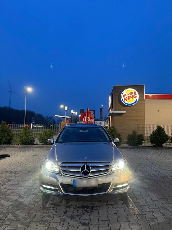 Gebraucht Mercedes C350 265 PS (194 kW) 2012 Grau Limousine