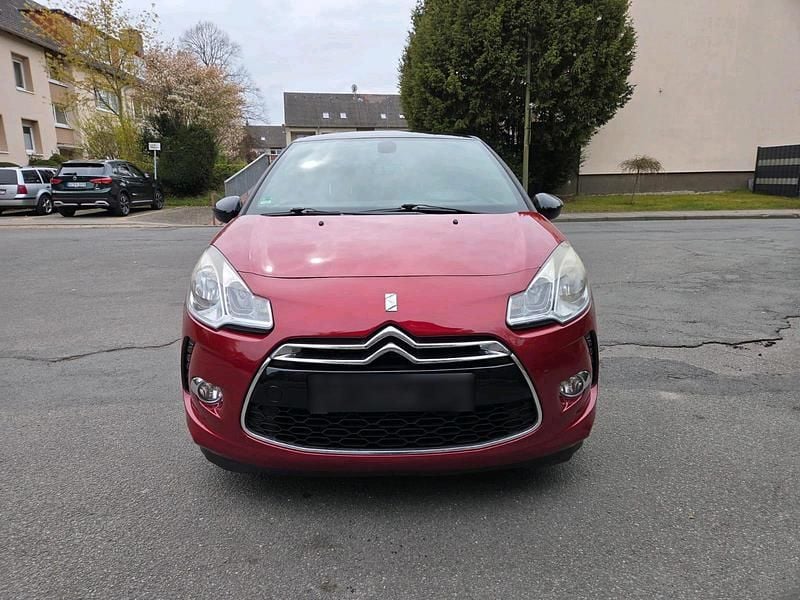 Gebraucht Citroën DS3 156 PS (114 kW) 2012 Rot Limousine
