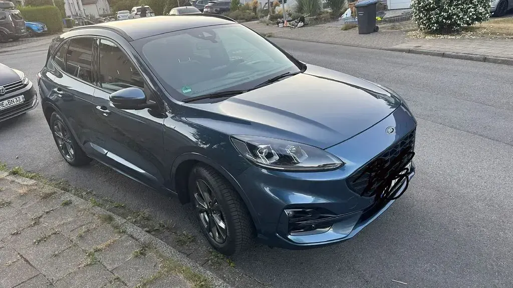 Gebraucht Ford Kuga ST-Line X 150 PS (110 kW) 2023 Blau SUV